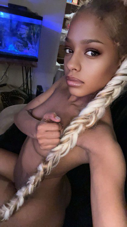 Escorts Roseville, California JaylaLovePetite