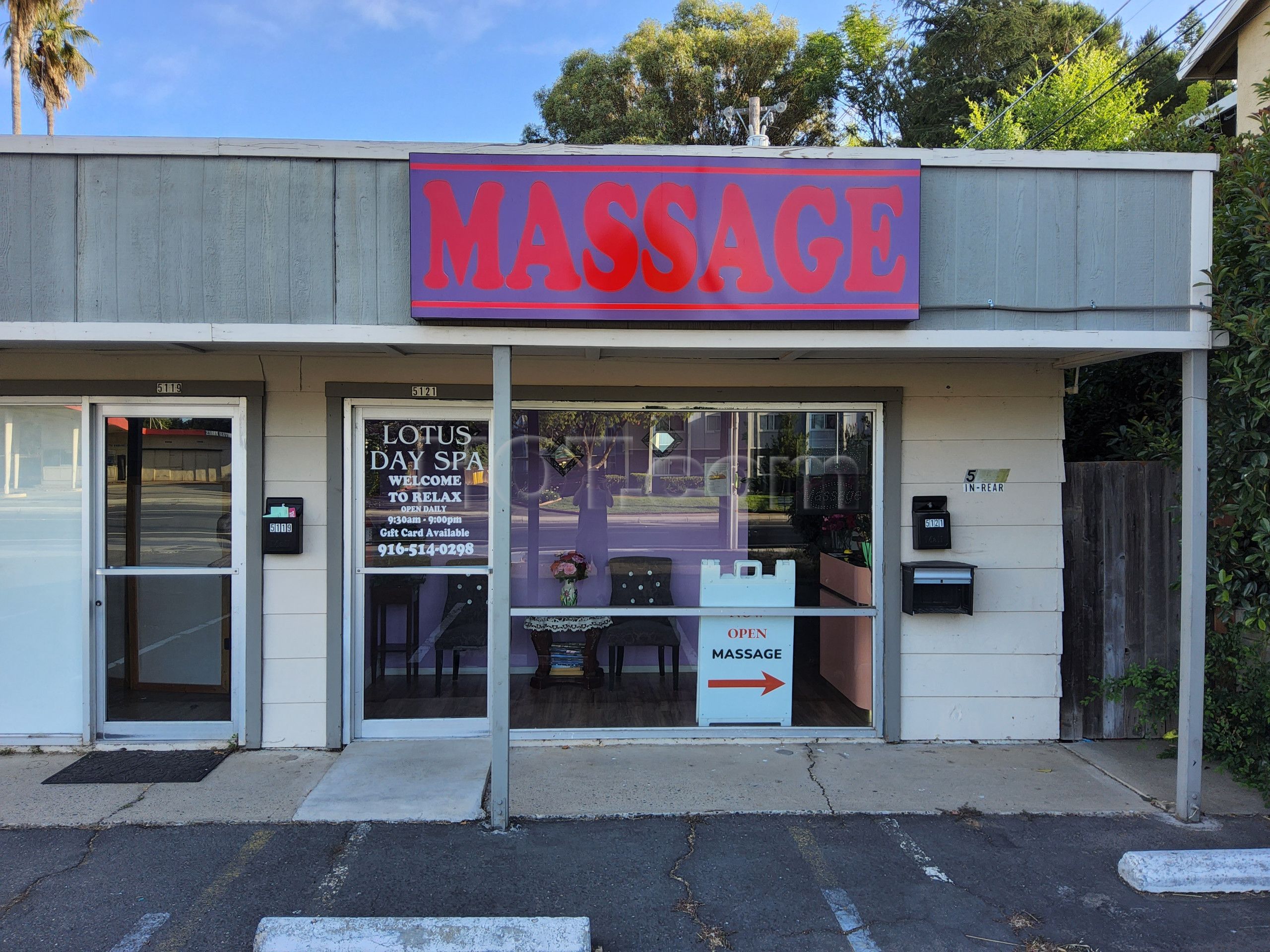 Carmichael, California Lotus Massage