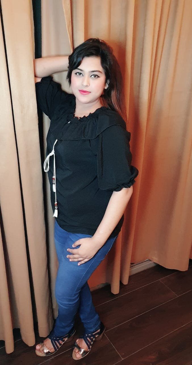 Escorts Al Fujairah City, United Arab Emirates Soniya Indian Milf