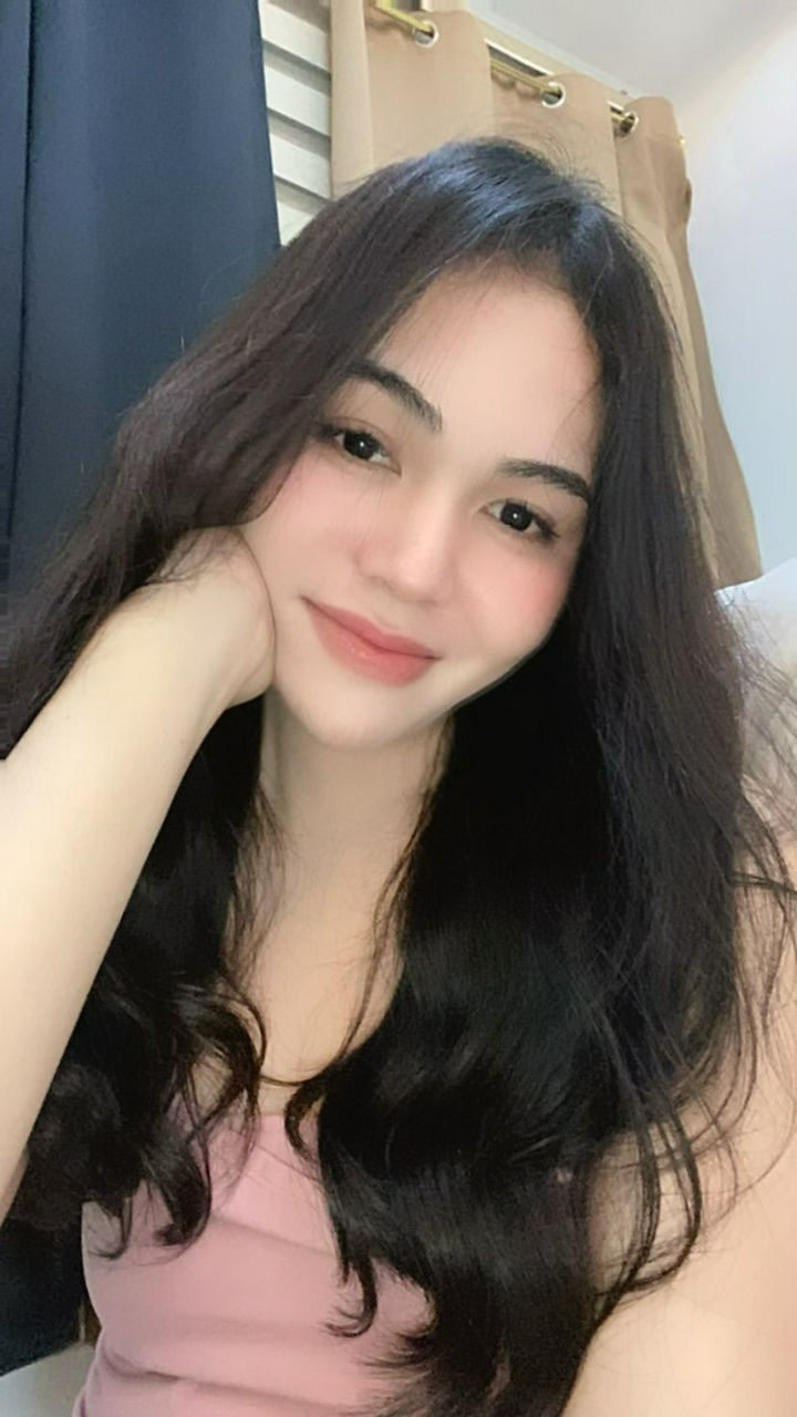 Escorts Makati City, Philippines Sweet 19 Cristine