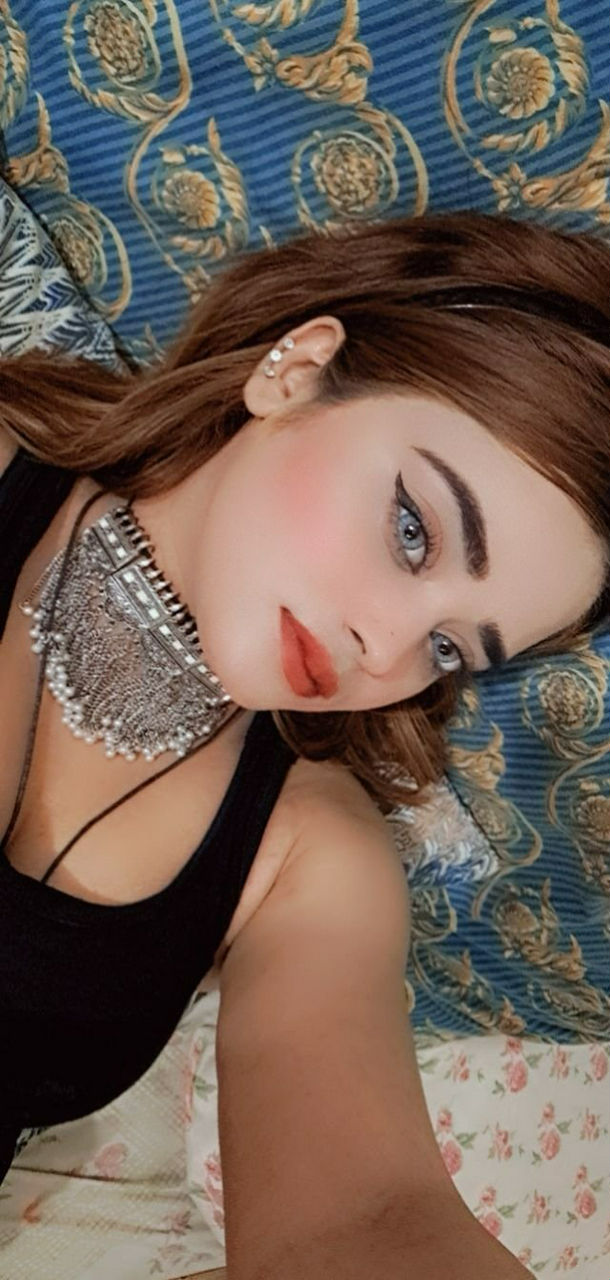 Escorts Dubai, United Arab Emirates Arzoo Khan