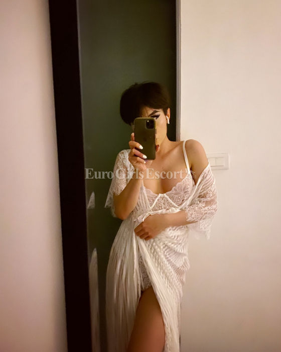 Escorts Ho Chi Minh City, Vietnam Miss Sissy Tino