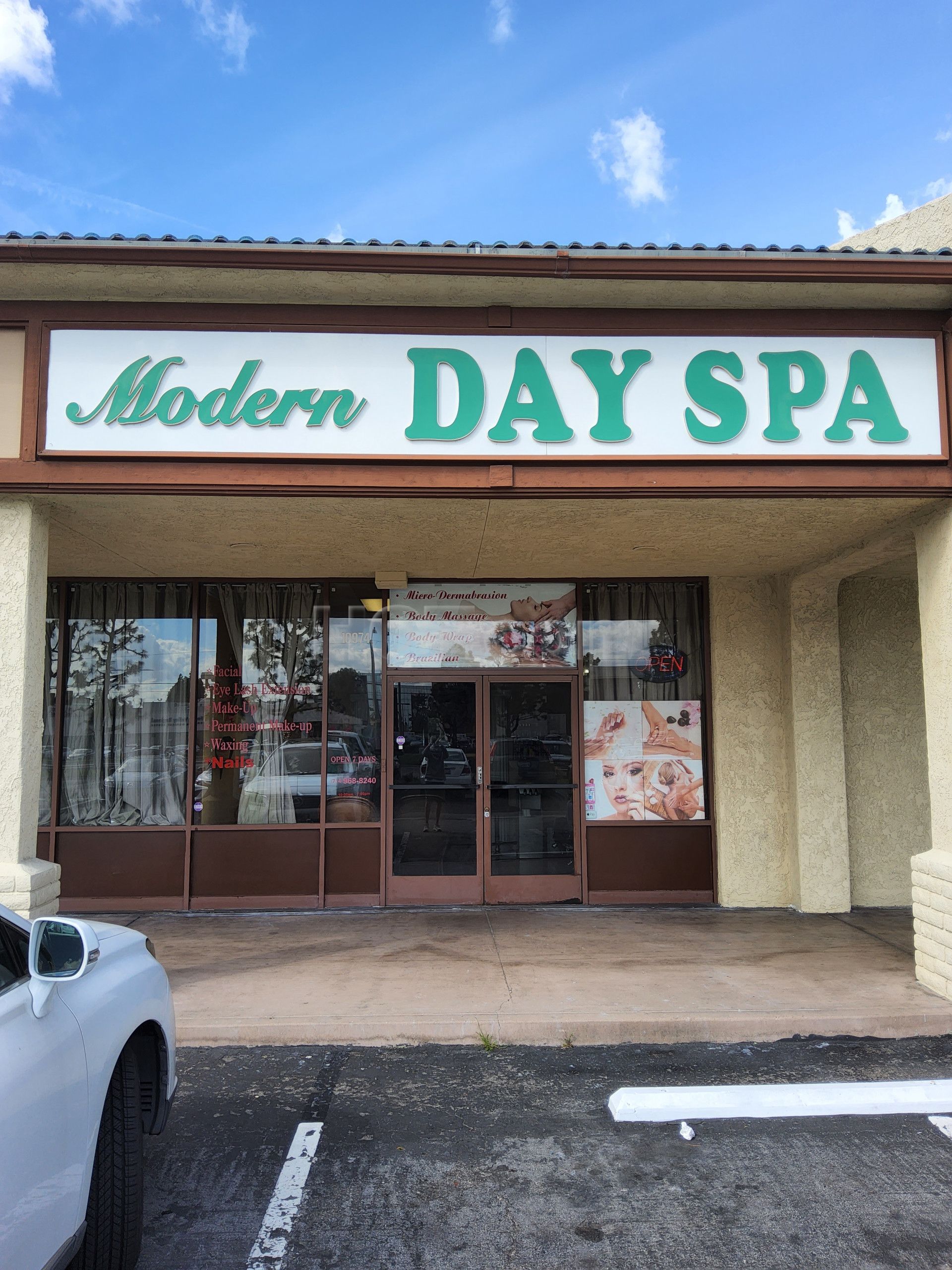 Fountain Valley, California Modern Day Spa