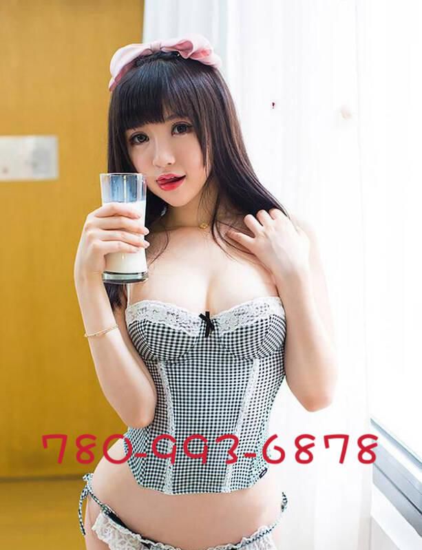 Escorts Edmonton, Alberta Sweet QQ