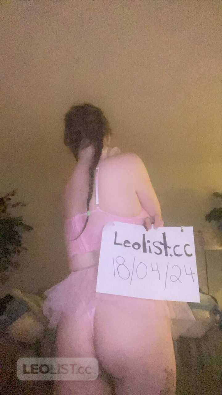 Escorts Grande Prairie, Alberta Submissive white little slut ;)