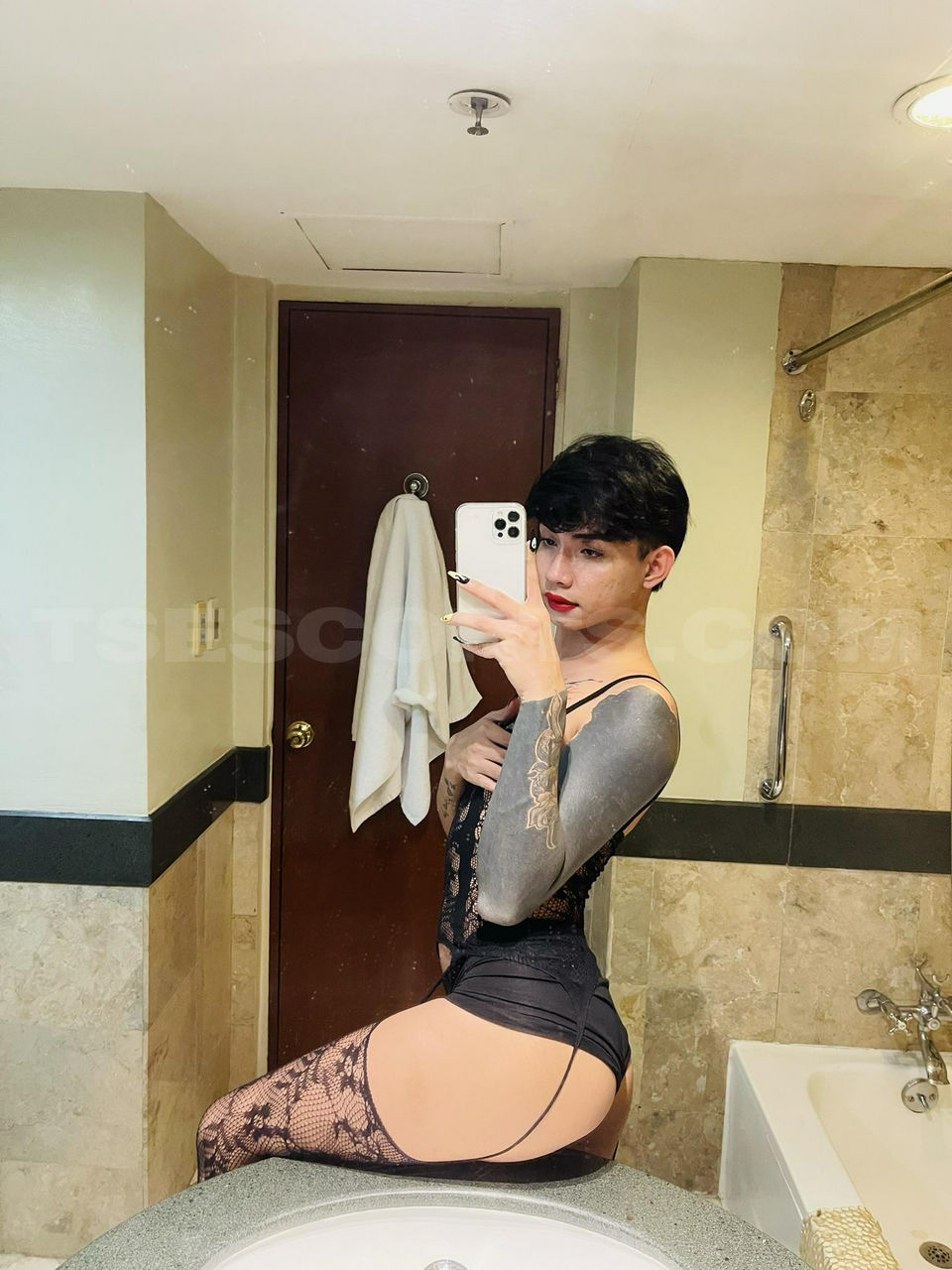 Escorts Makati City, Philippines Chloe