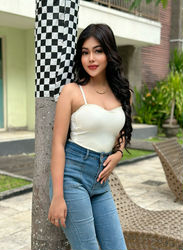 Escorts Denpasar, Indonesia Vania