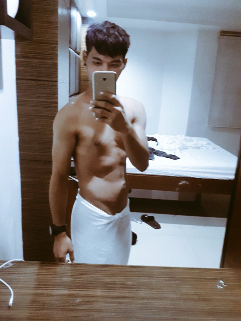 Escorts Manila, Philippines Escort Xander