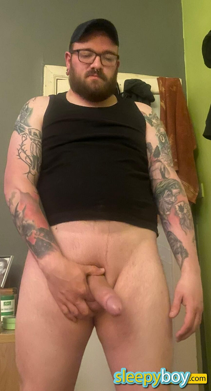 George,  34yrs 
								Edinburgh, UK - Scotland