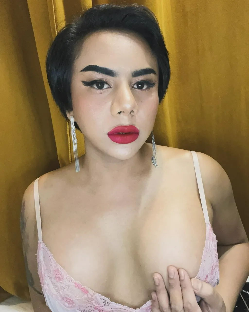 Escorts Muscat, Oman Zack Ladyboy in mabellah