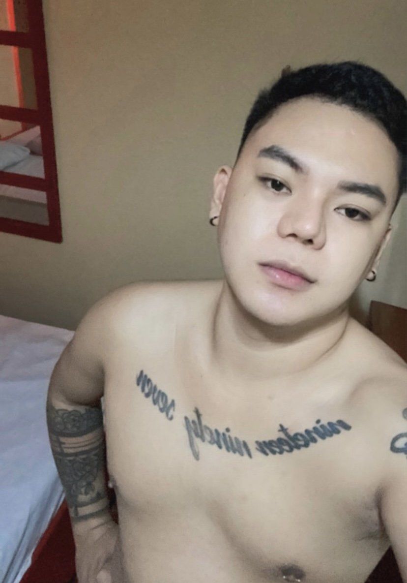 Escorts Manila, Philippines JaPinoy Tattooed BoyToy 🇯🇵