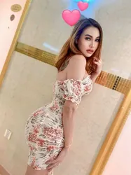 Escorts Abu Dhabi, United Arab Emirates Sexy Barbie Angelina