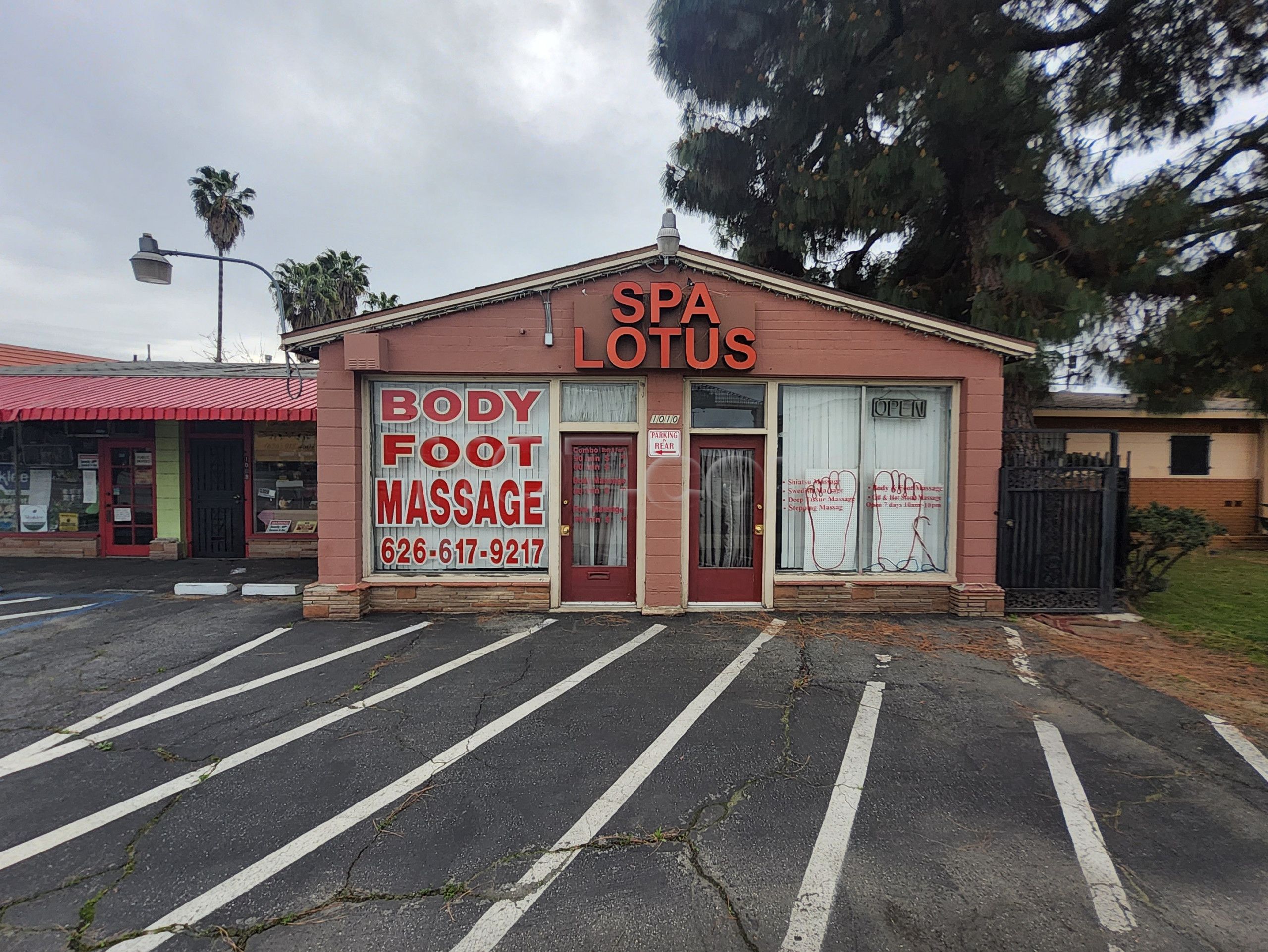 West Covina, California Lotus Spa