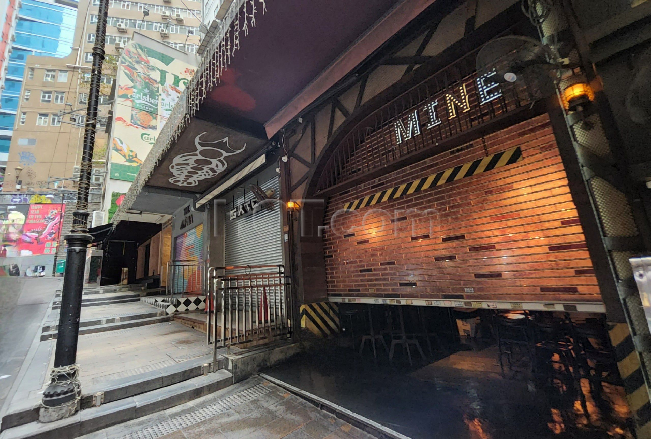 Hong Kong, Hong Kong Mine Bar