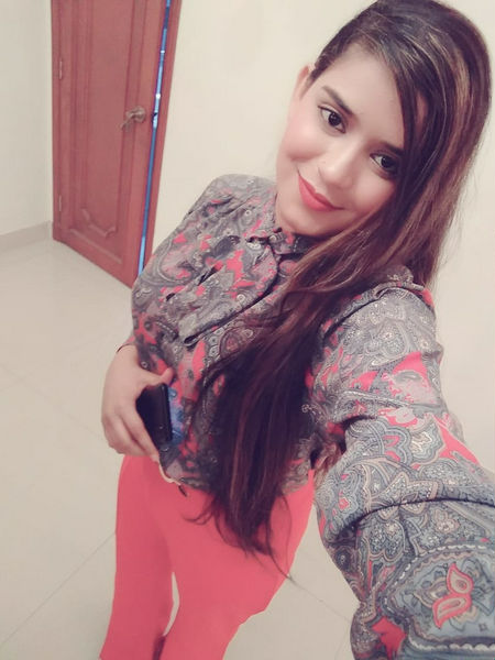 Escorts Ras Al Khaimah City, United Arab Emirates Namrata Indian Model