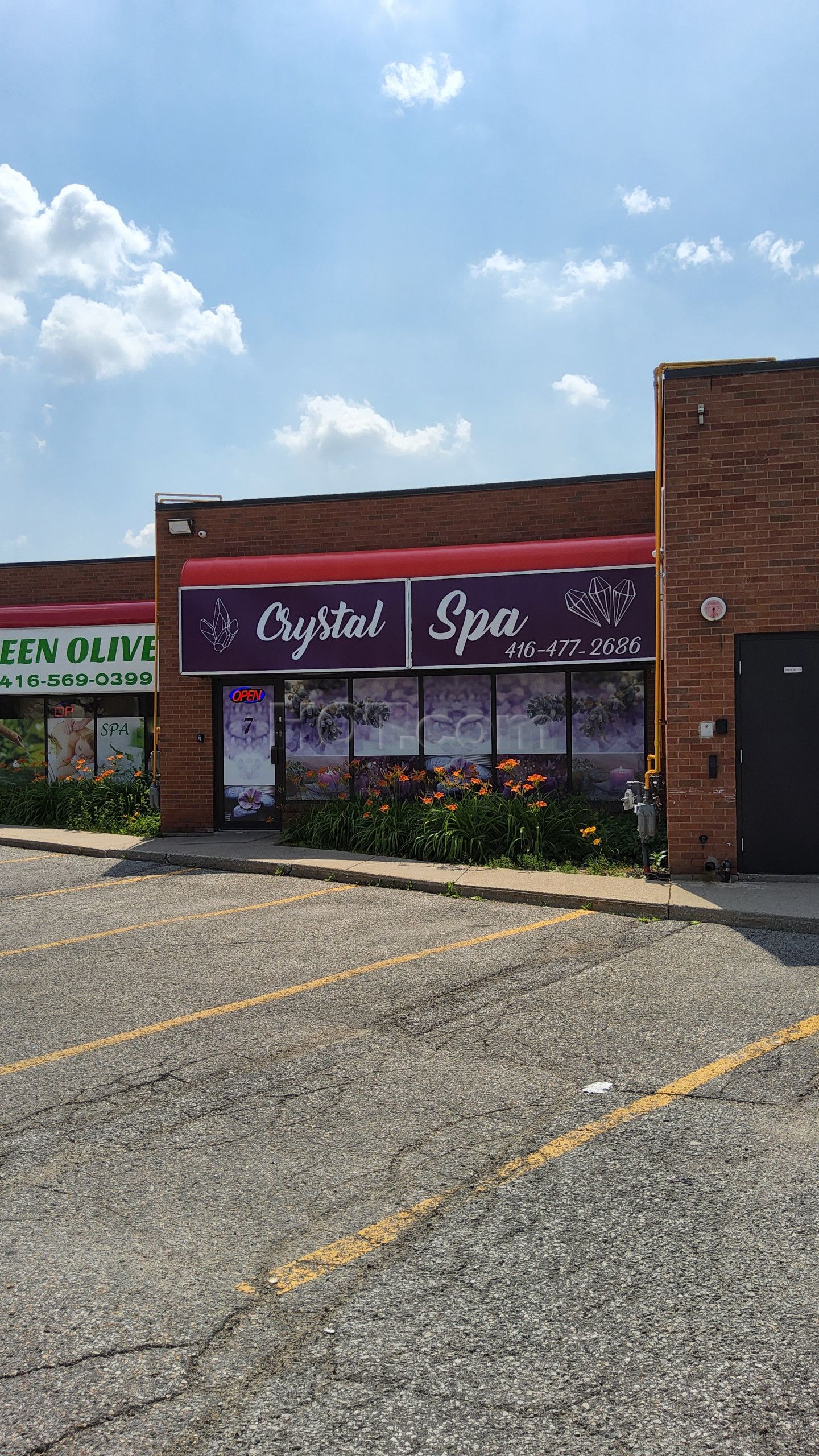 Richmond Hill, Ontario Crystal Spa