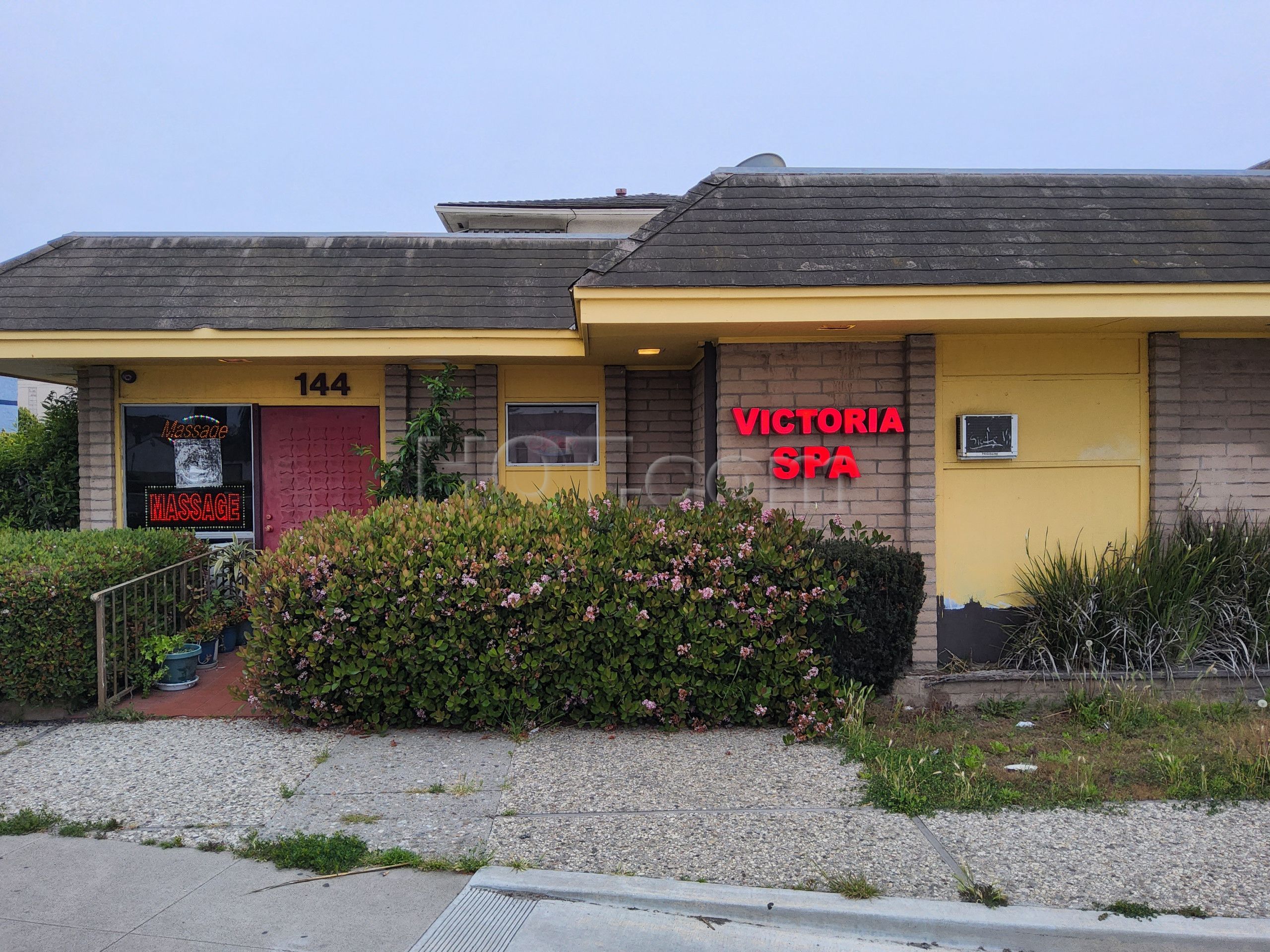 Oxnard, California Victoria Asian Massage