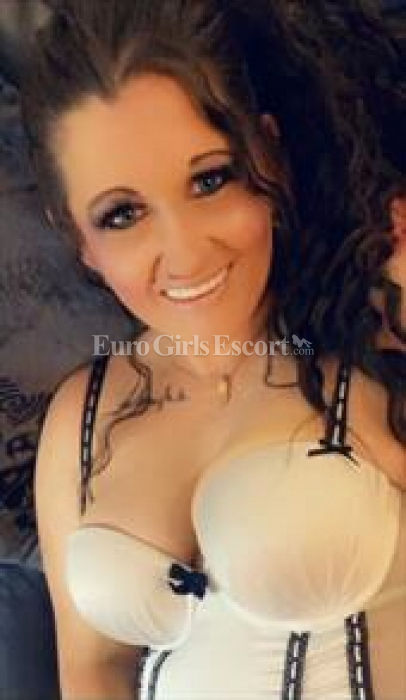 Escorts Calgary, Alberta Sweet Jinger