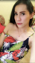 Escorts Muscat, Oman Sania Ladyboy Vers. Pro Massage