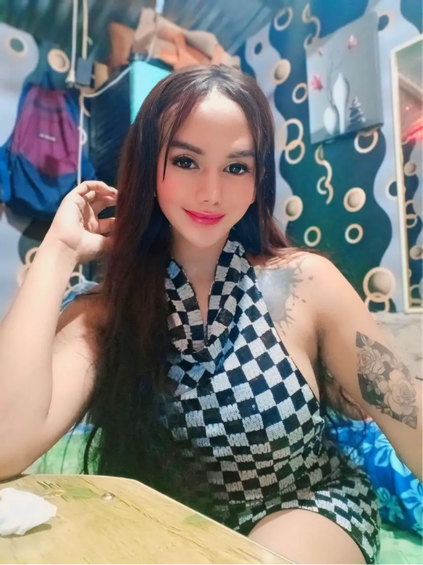 Escorts Cebu City, Philippines Junie De Los Reyes