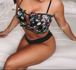 Escorts Orlando, Florida TemptingTori