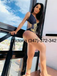 Escorts Long Island City, New York Victoria Hicksville