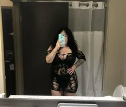 Escorts Toronto, Ontario Elle