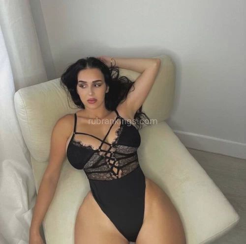 Escorts Atlanta, Georgia ✅ BUSTY HOT NAUGHTY RUSSIAN NERD WITH CURVY ASS