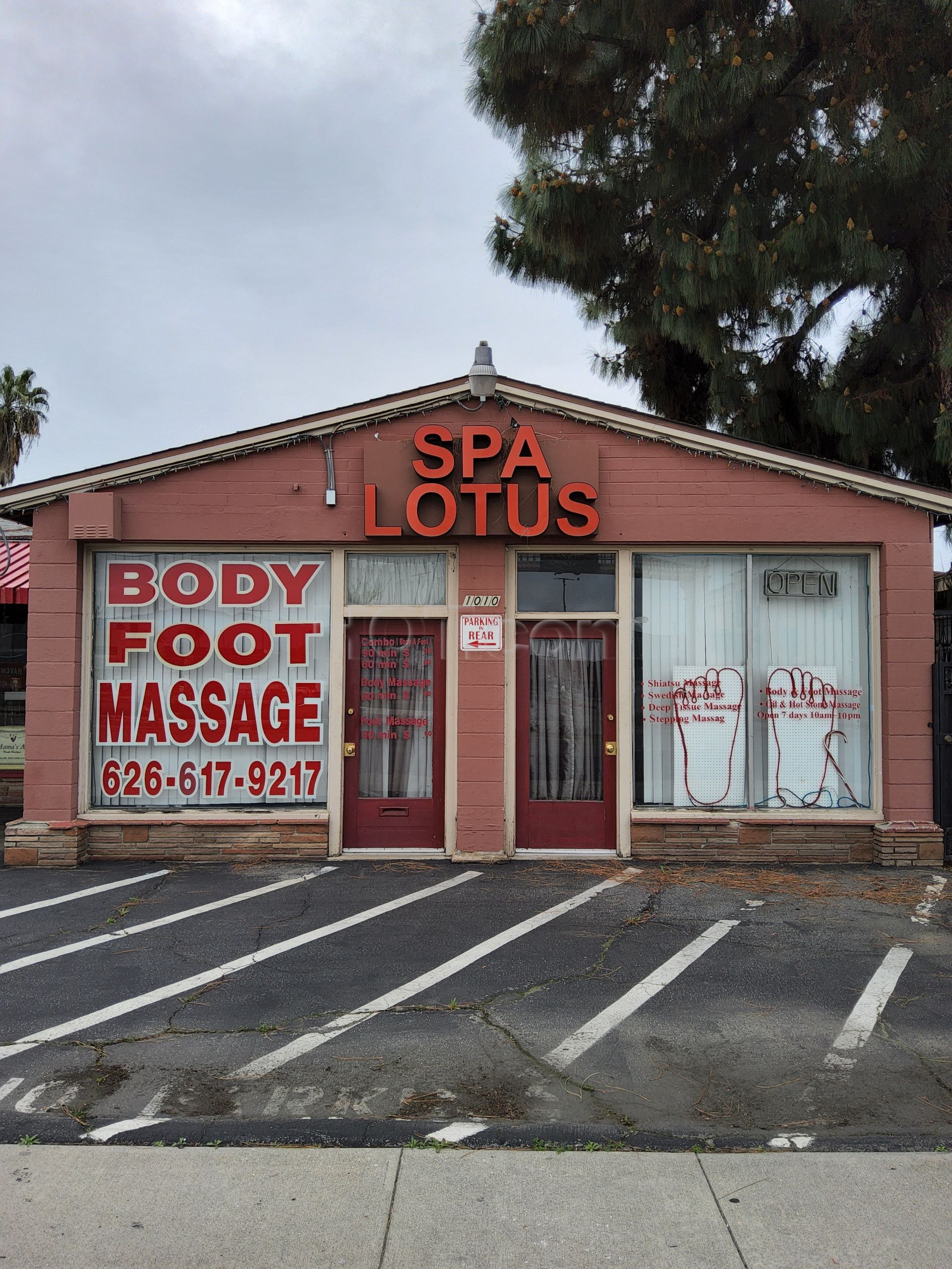 West Covina, California Lotus Spa