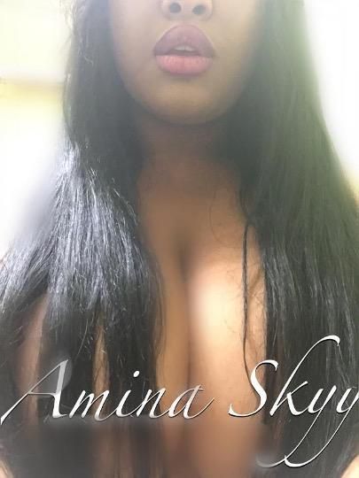 SEXY THICK POLYNESIAN ~available now~ massages available