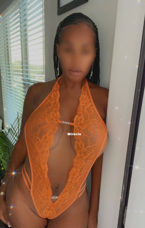 Escorts Santa Barbara, California SensualSky