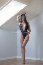 Escorts Geneva, Switzerland Chloe