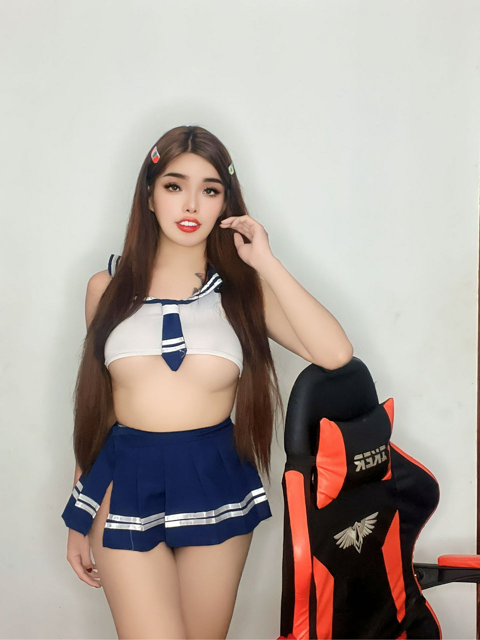 Escorts Manila, Philippines School Girl Just Landed