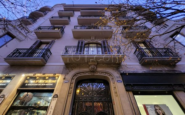 Massage Parlors Barcelona, Spain Body Tantra