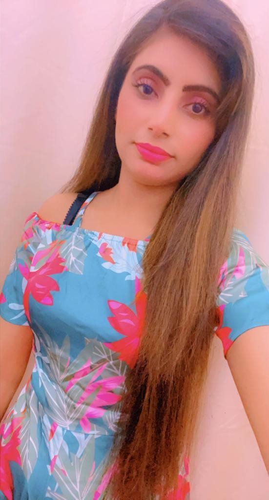 Escorts Dubai, United Arab Emirates Neha Sharma Indian Model