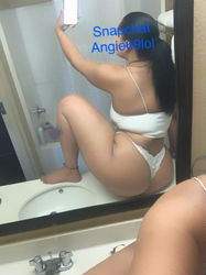 Angie696