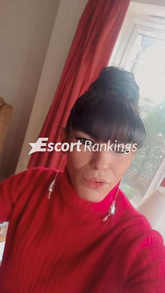 Escorts Feltham, England TS Josy Brazil