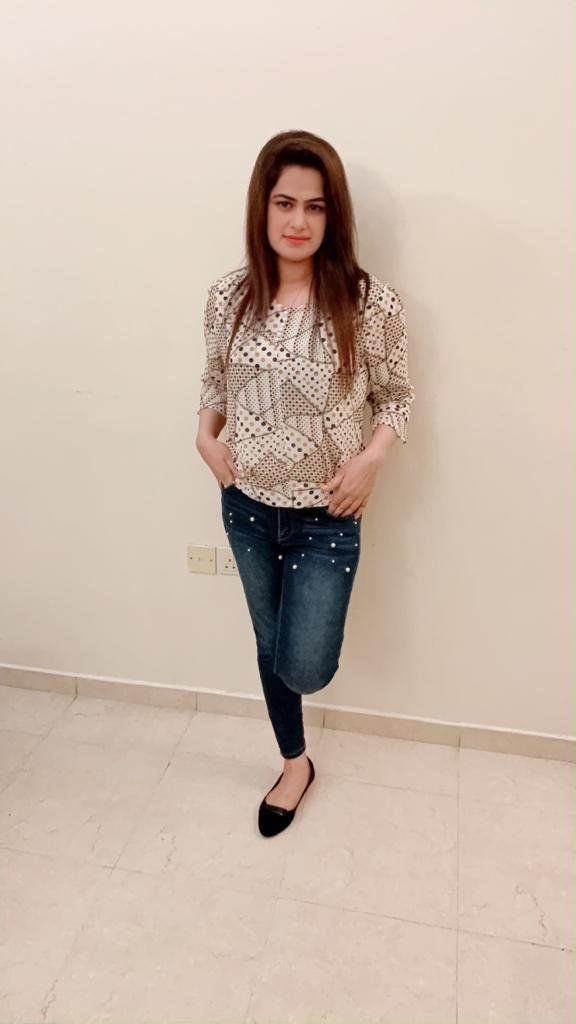 Escorts United Arab Emirates Javeria Indian Girl