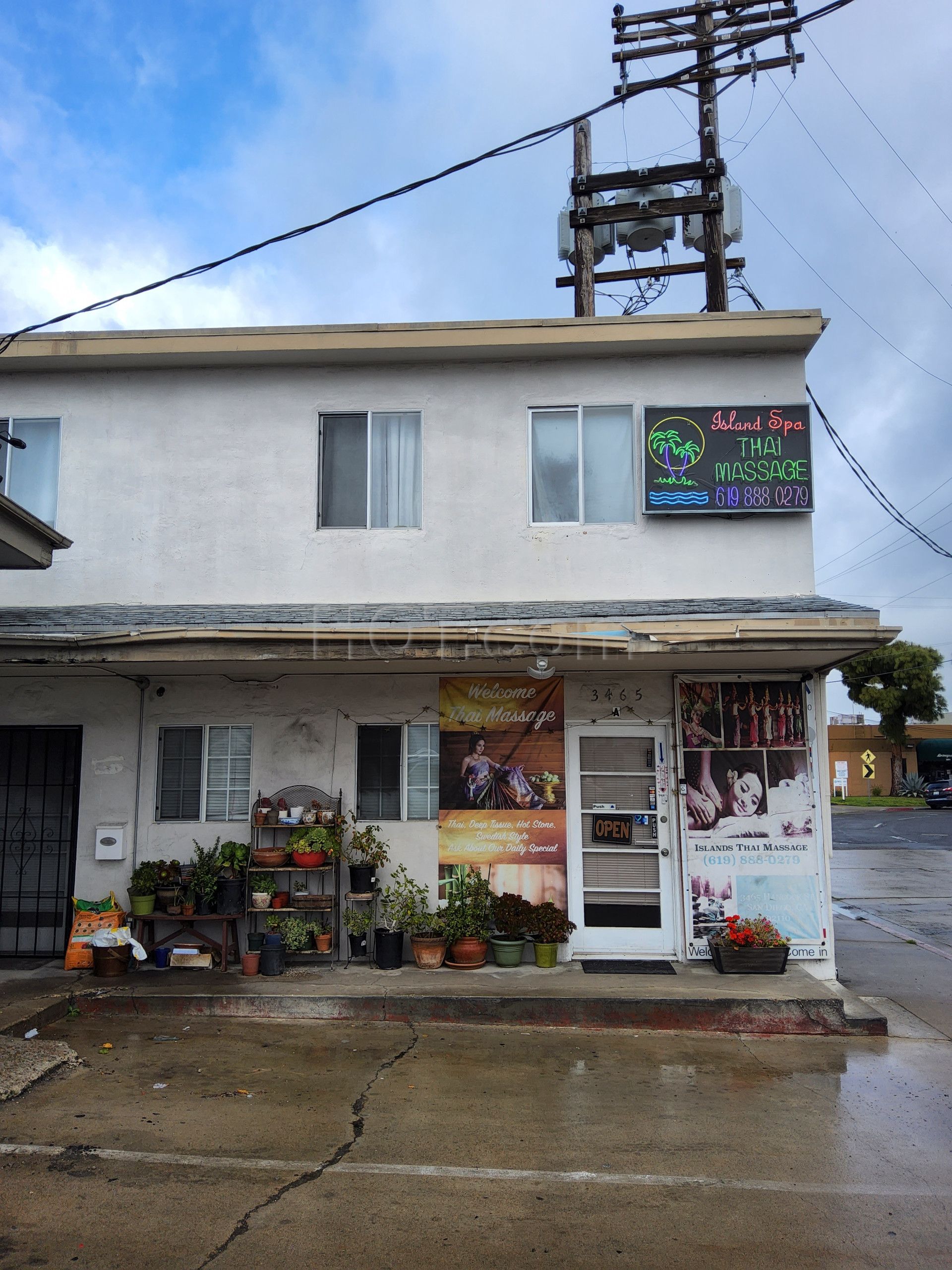 San Diego, California Island's Thai Massage & Spa