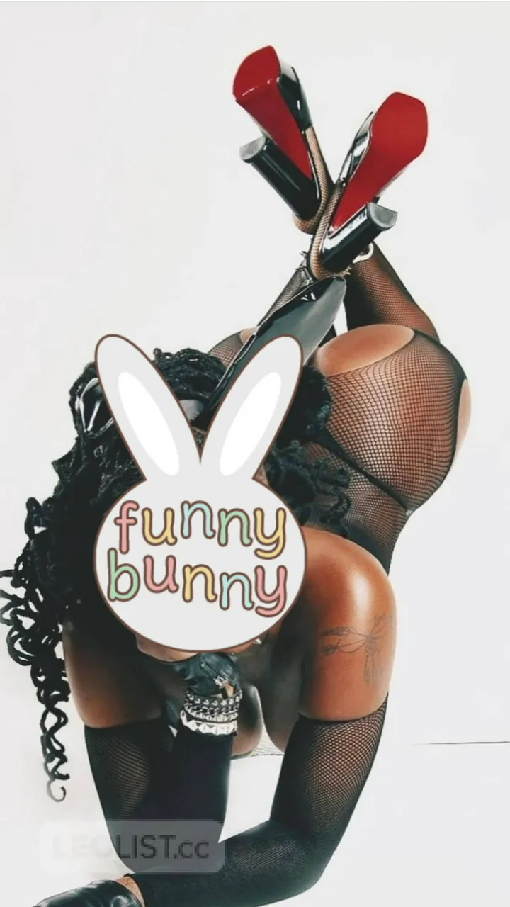 Escorts Niagara Falls, Ontario Chocolate Bunny .Lets play *Skylarcums* Party GirlDuos