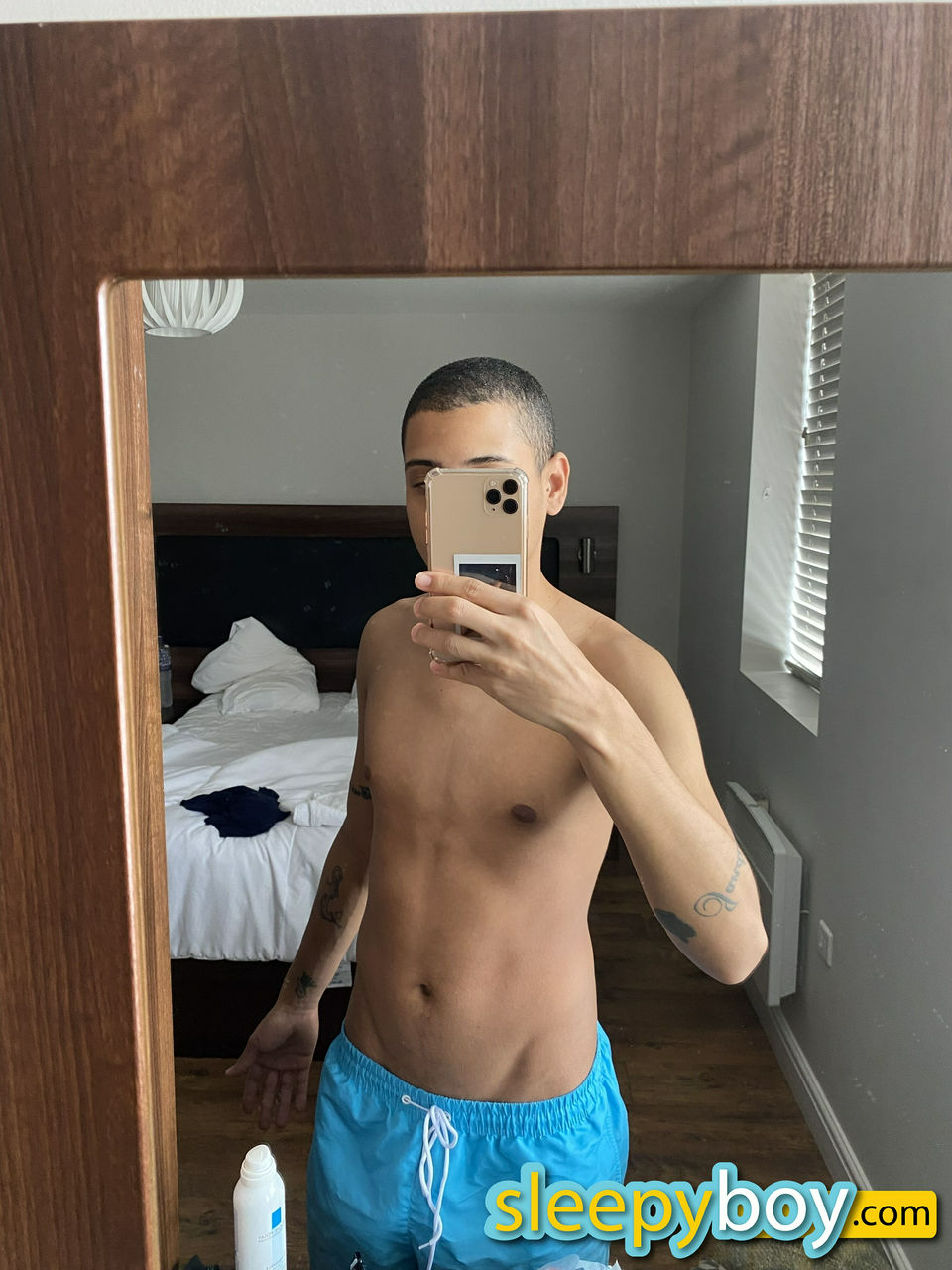 Pietro,  23yrs 
								Birmingham, UK - Midlands