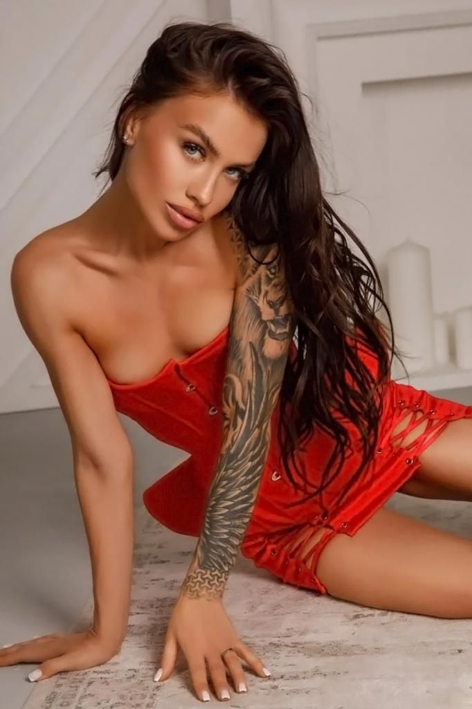 Escorts Dubai, United Arab Emirates Vanessa