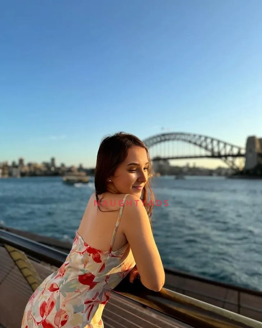 Escorts Sydney, Australia Jess. let's play hard.