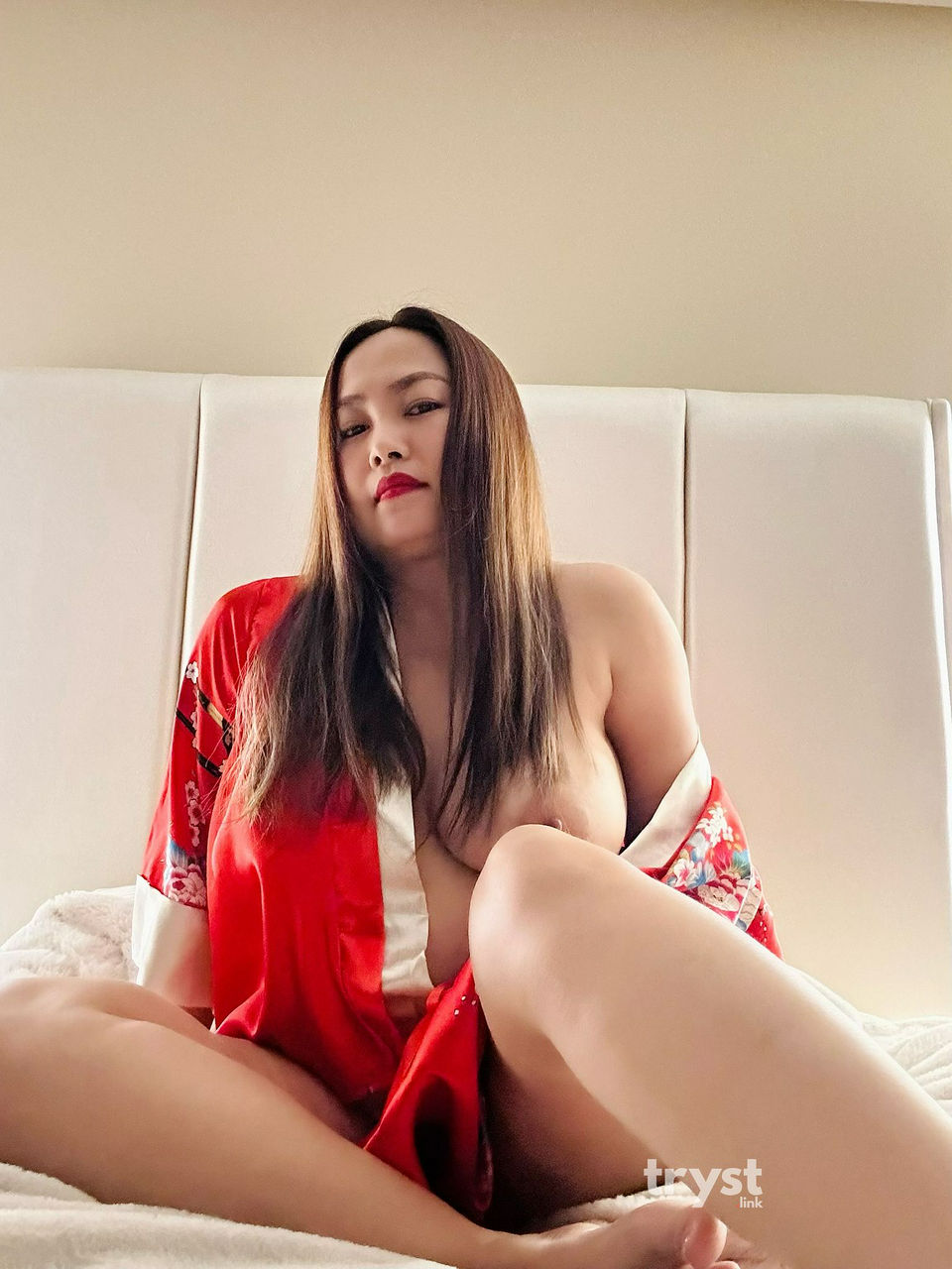 Escorts Chicago, Illinois Asian Shaba | Massages parlor, massag