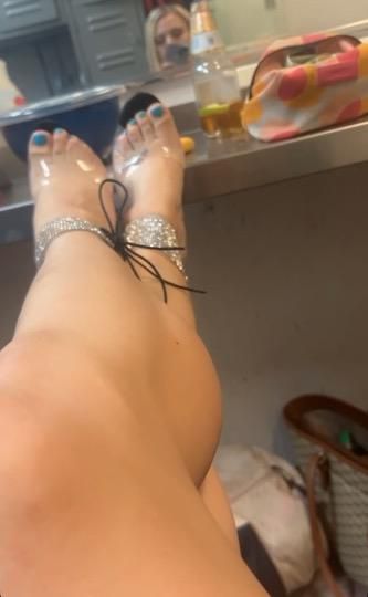 message me daddy i'll show you a good time