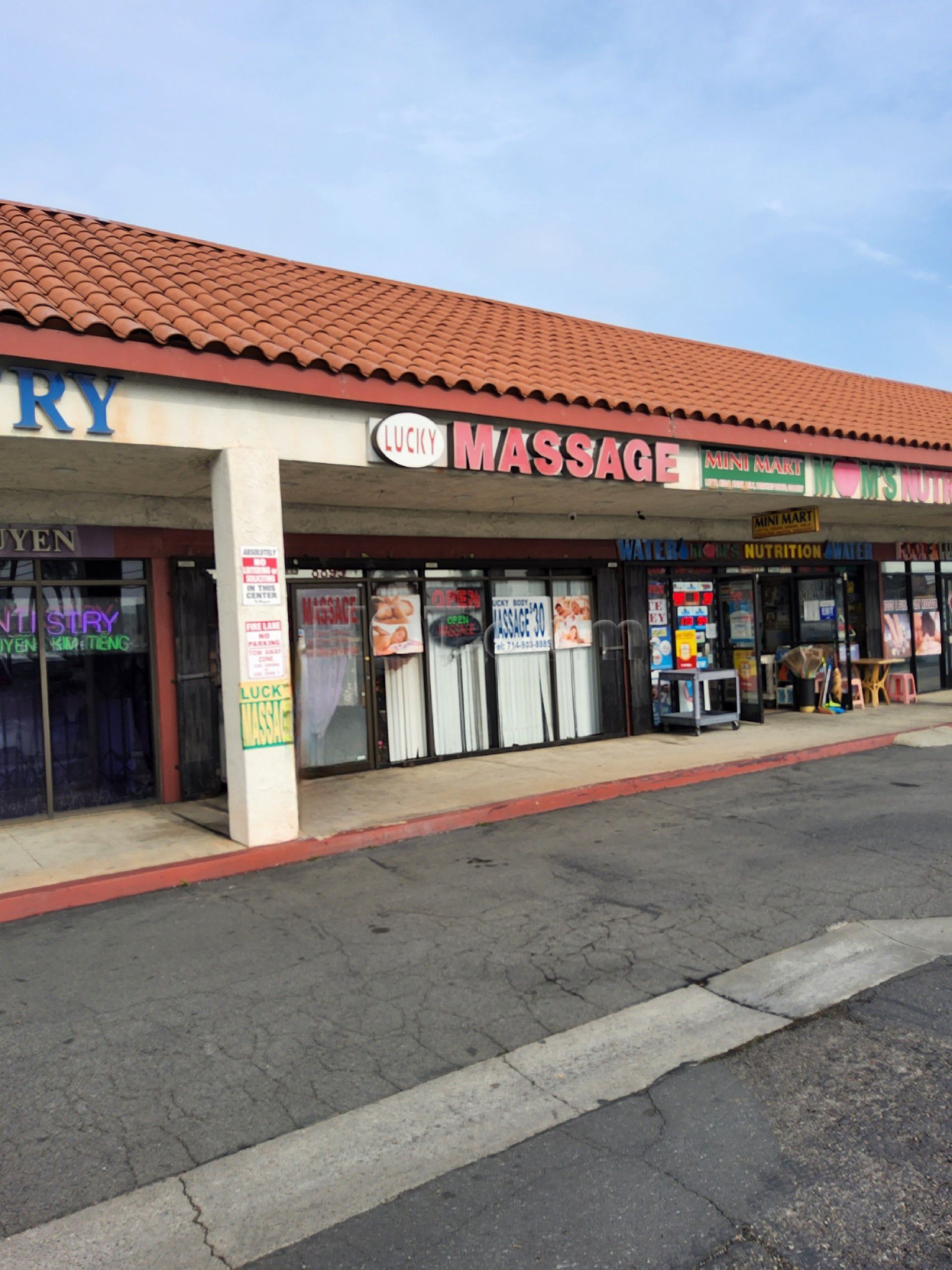 Garden Grove, California Lucky Massage