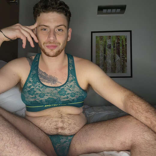 Escorts Philadelphia, Pennsylvania Cis-Passing TransMasc Boi