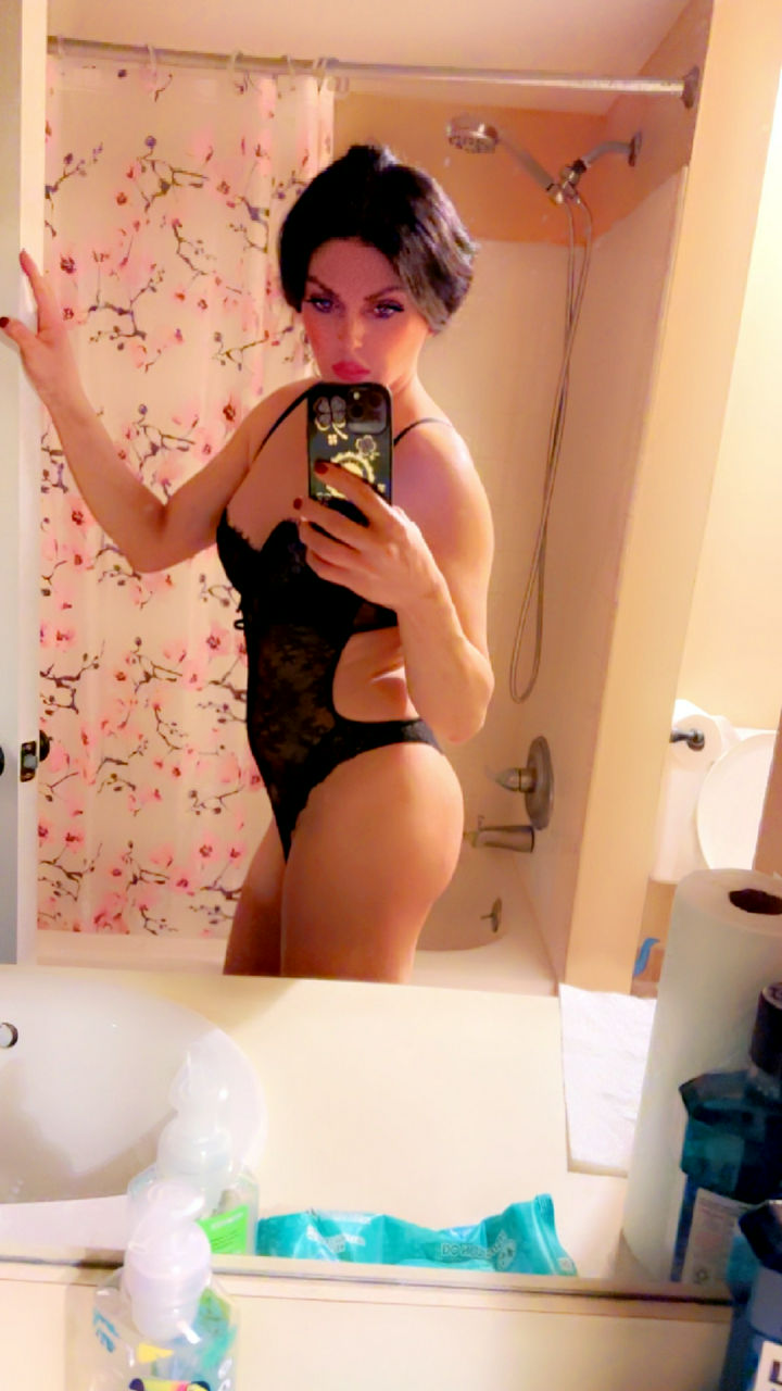 Escorts Detroit, Michigan 🔥Arabic Sarah 🔥