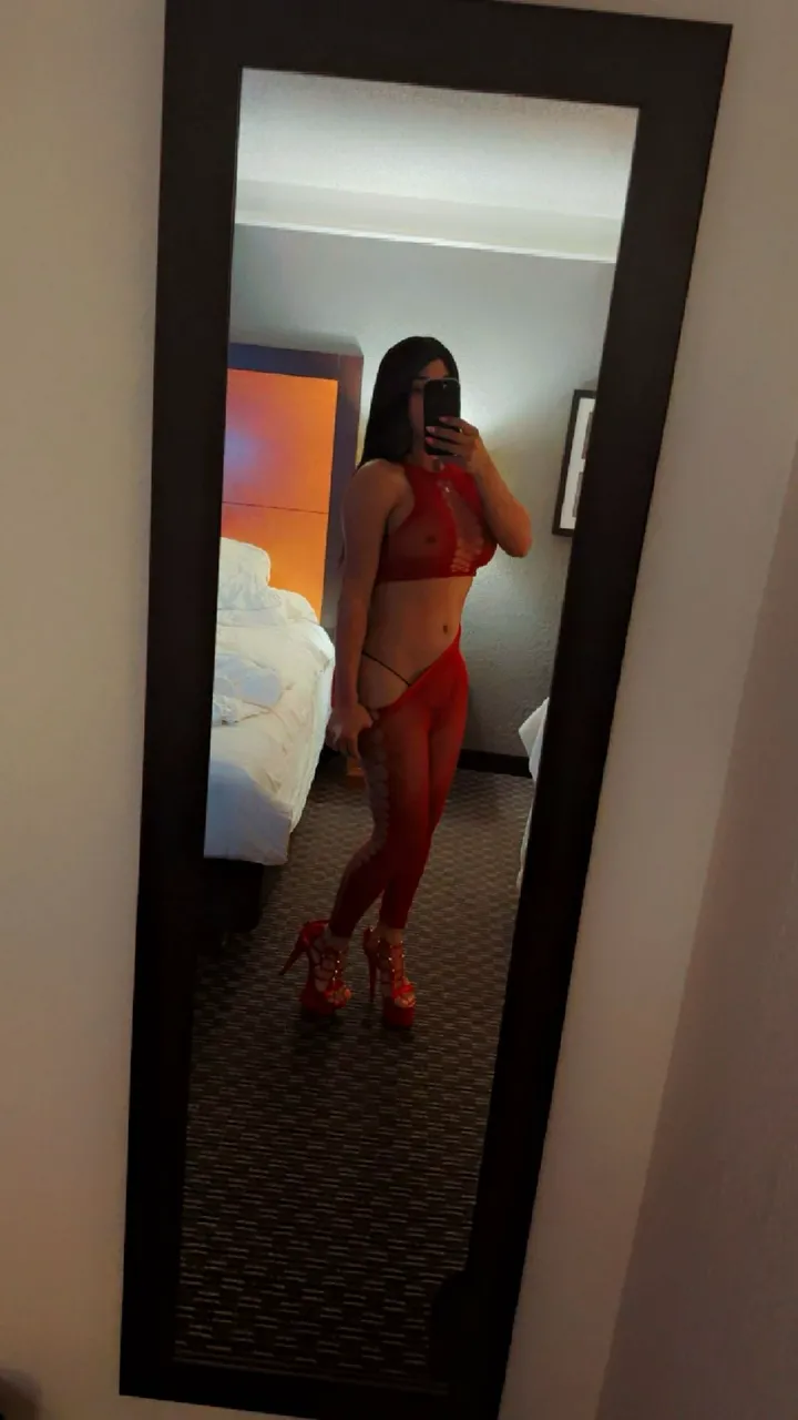 Escorts Tucson, Arizona Salomé morena lecher