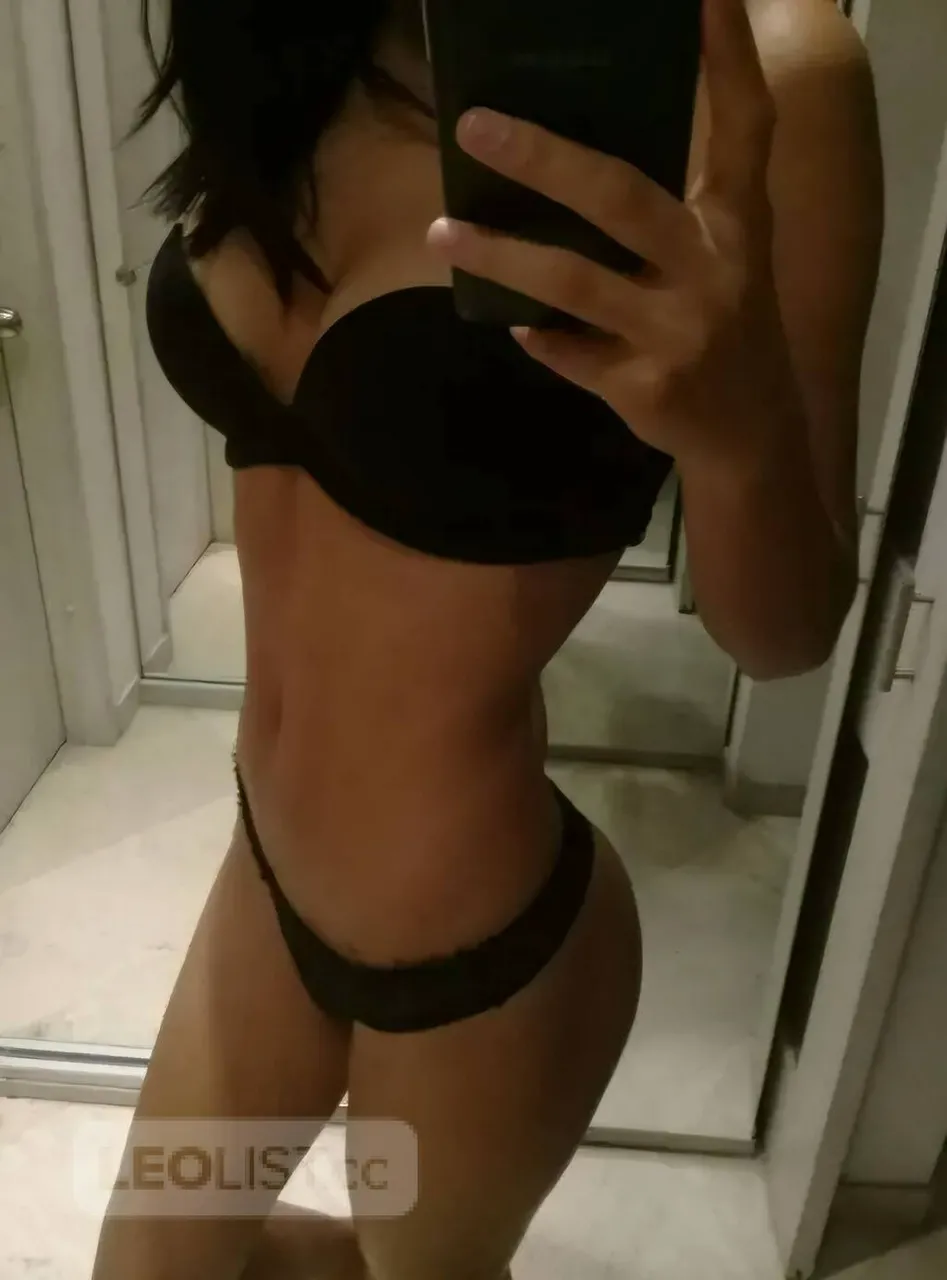 Escorts Calgary, Alberta let me be your personal porn star